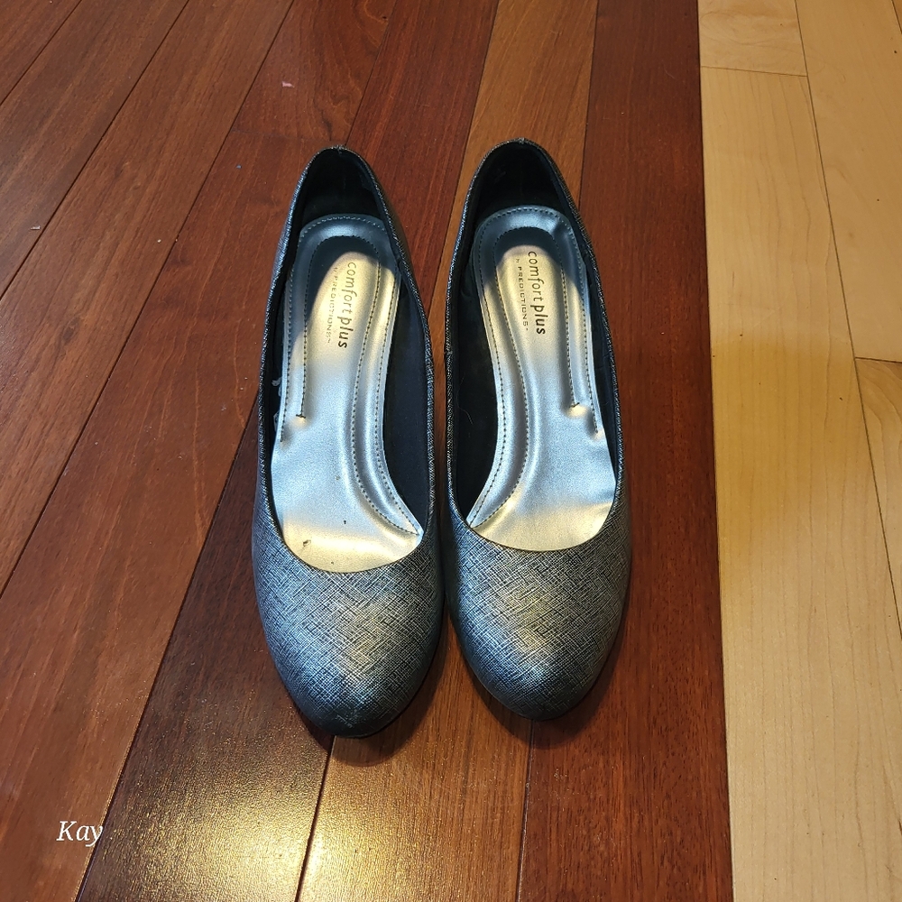 Silver/Black Heels